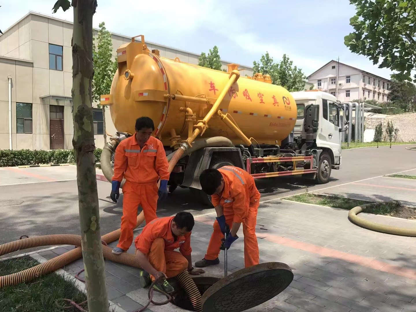 市政污水管道清淤与非开挖修复技术详解